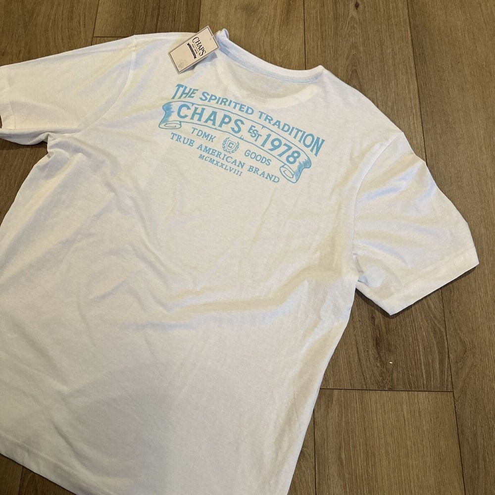 Chaps Men's Graphic Tee American Tradition White‎ Size X- Large NEW Comfort